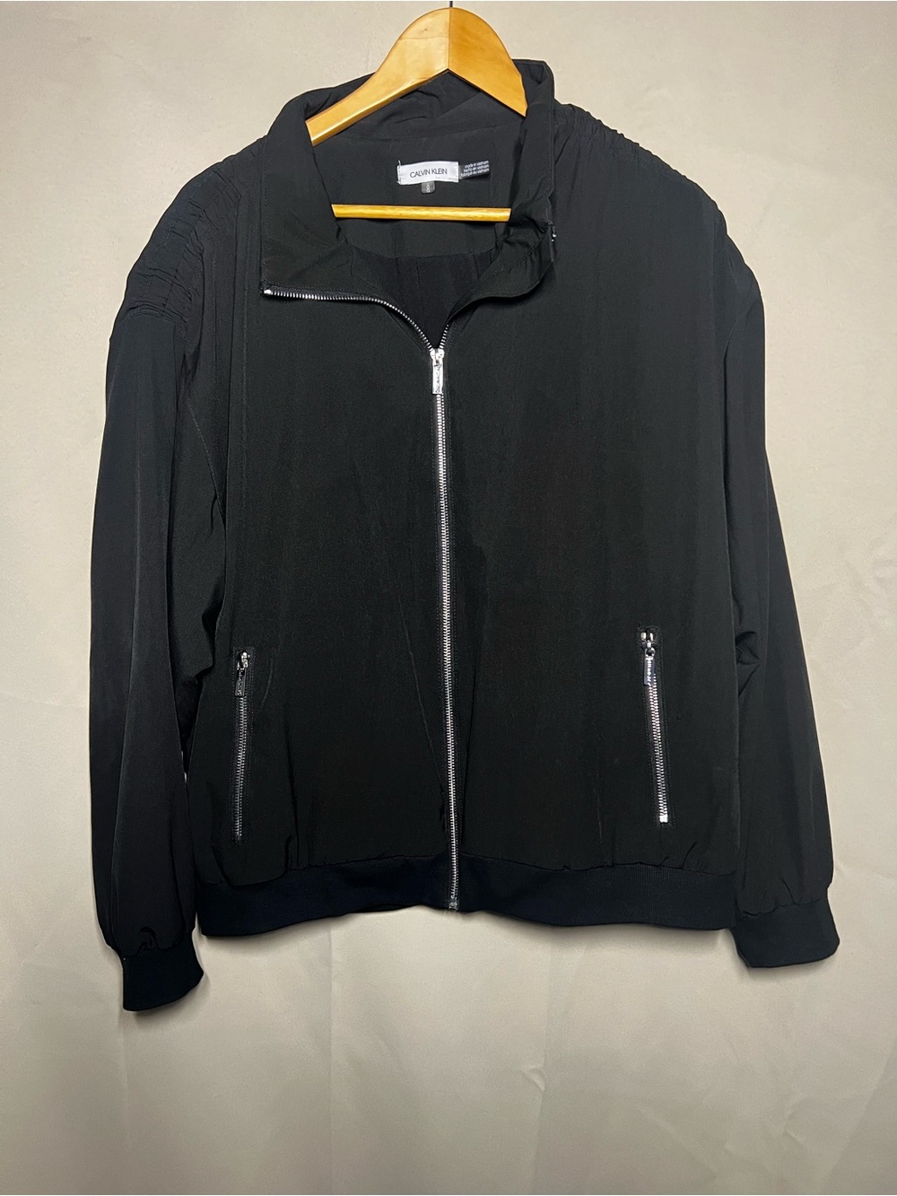 Calvin Klein Black Ruched Sleeve Zip Front Bomber Jacket Women’s Large